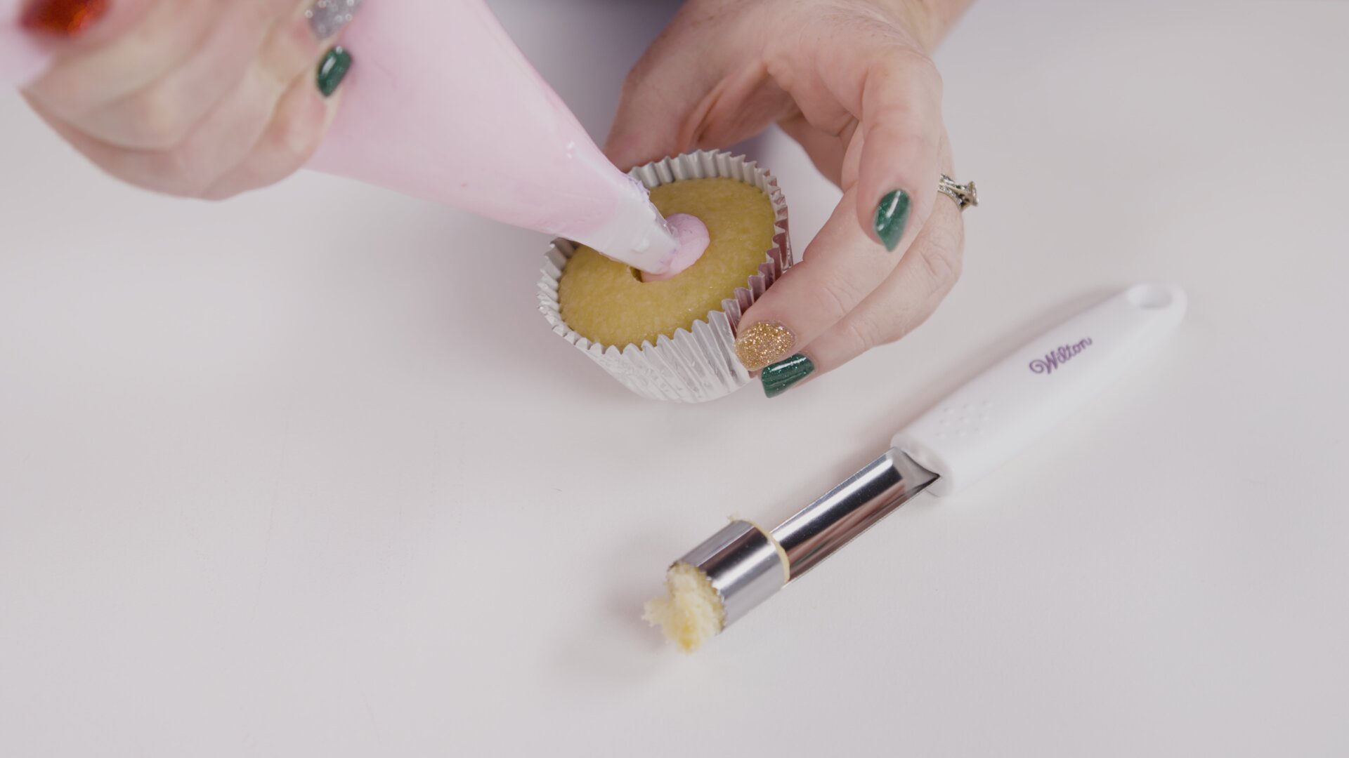 Cake Decorating Tools Buying Guide