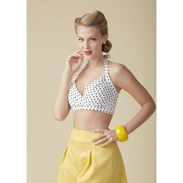 Simplicity Misses' Vintage 1950's Bra Top 1426 pattern review by