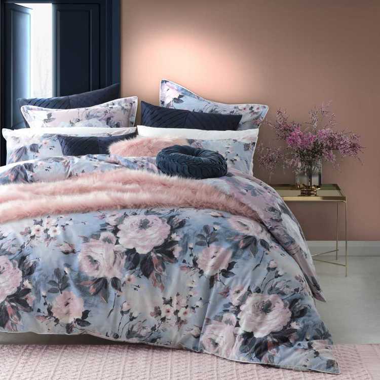 Logan Mason Stella Rose Quilt Cover Set