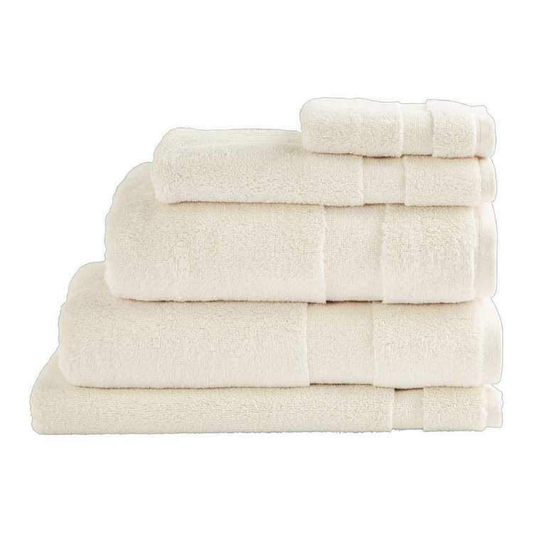 Hotel Savoy Super Absorbent Towel Collection Milk