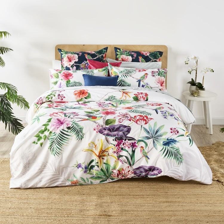 Shop Quilt Covers, Doona Covers & Duvet Covers | Spotlight