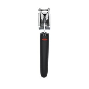 OXO Softworks Garlic Press Black