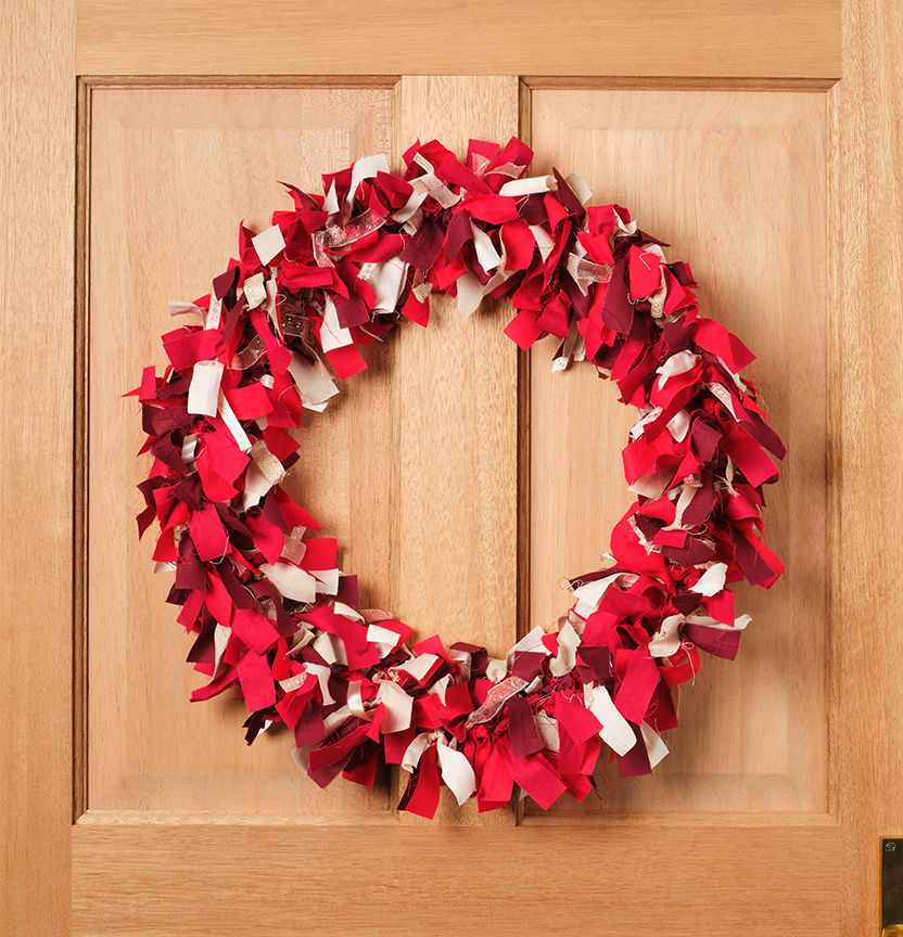 Broadcloth Christmas Rag Wreath Project