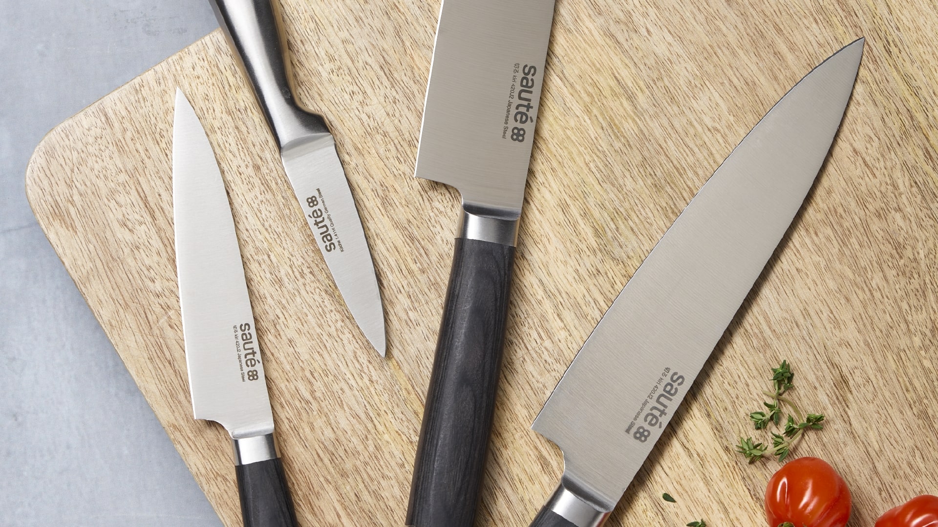 Make Sure That Safety Comes First When Caring For Kitchen Knives