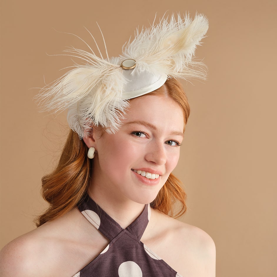 Cream Feather Teardrop Fascinator Project