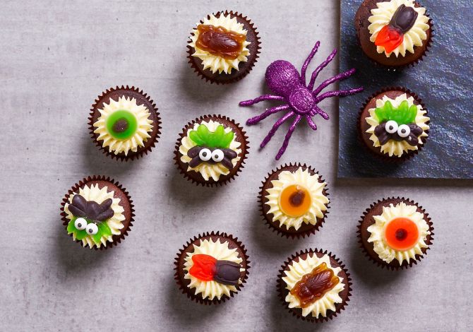 No Tricks Here! Treat Your Guests With These Scarily Good Halloween Cake & Dessert Ideas