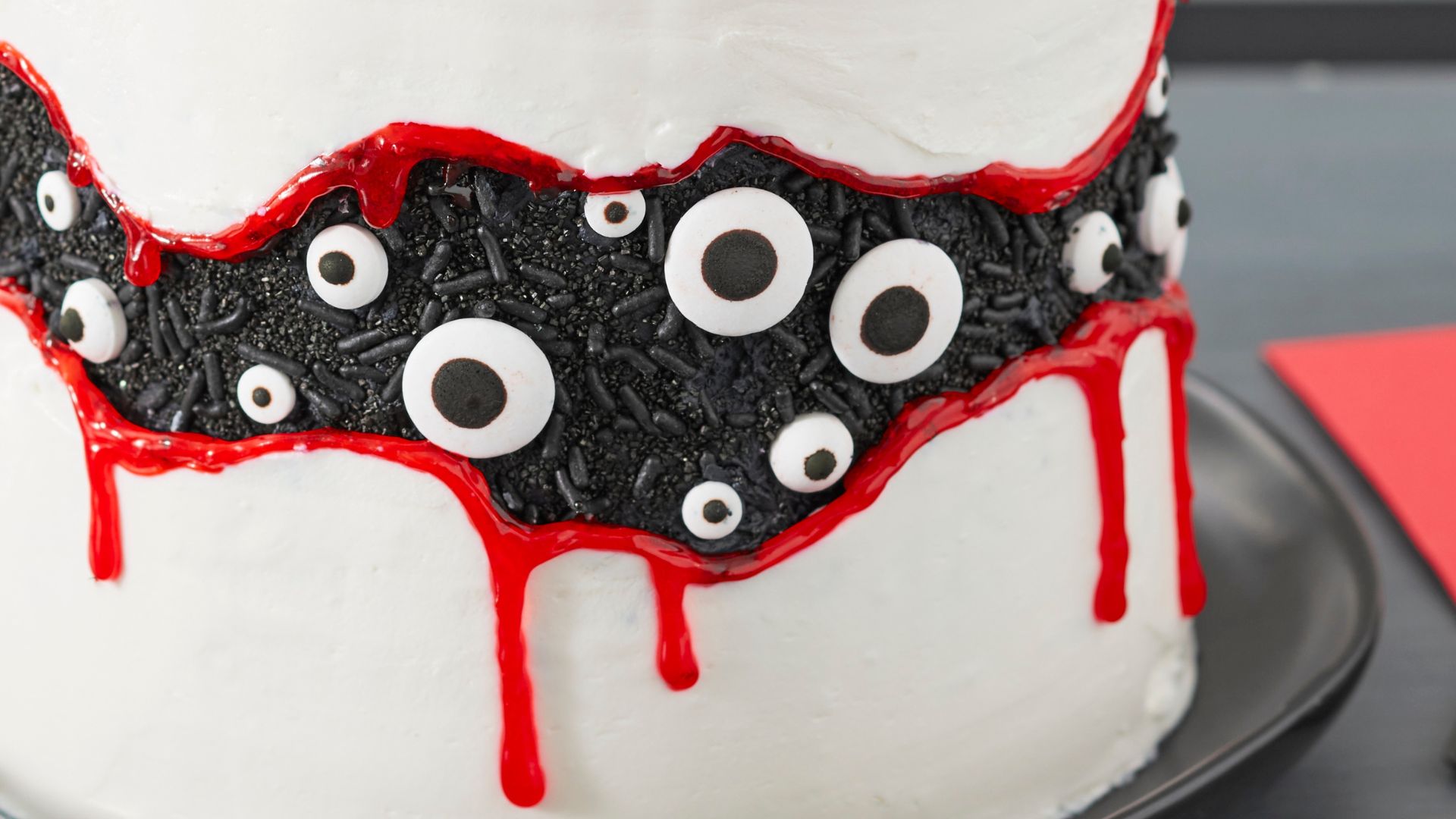 Halloween Fault Line Cake Project