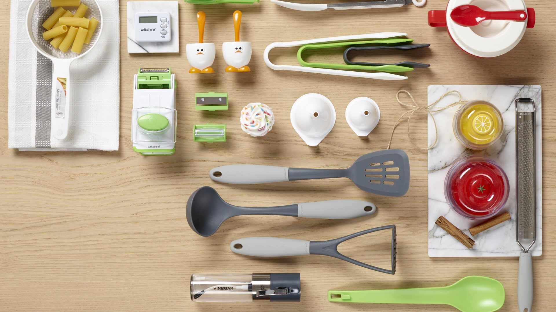 Your Guide To Essential Kitchen Utensils & Tools