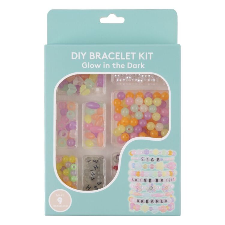 Supply Spotlight: Friendship Bracelet DIY Kit