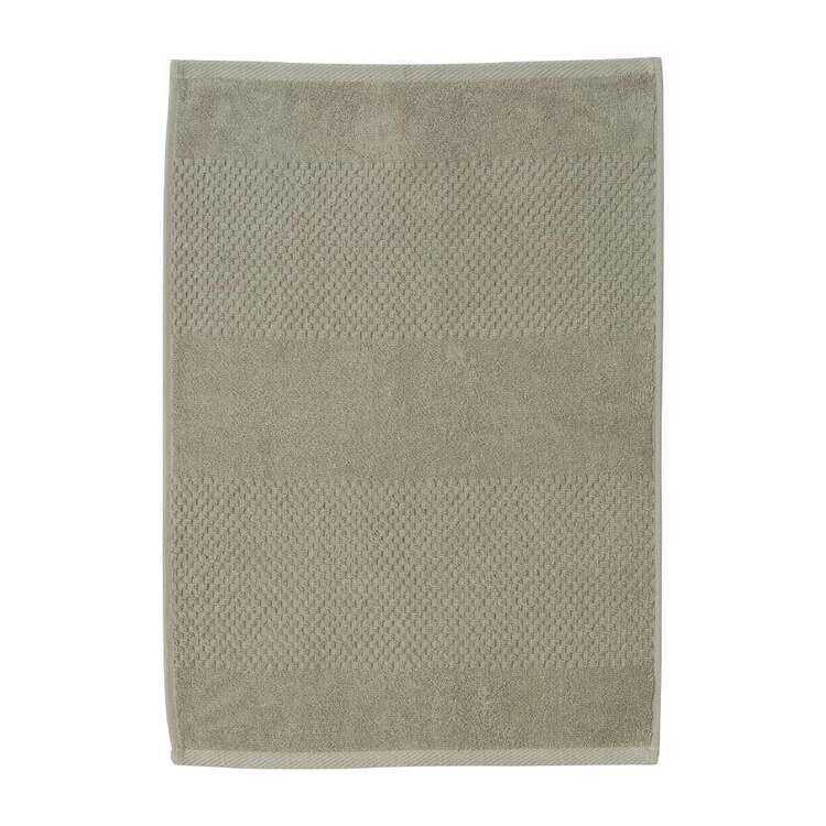 Logan & Mason Finn 550GSM Towel Collection Eucalyptus