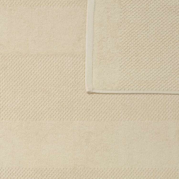 Logan & Mason Finn 550GSM Towel Collection Oatmeal