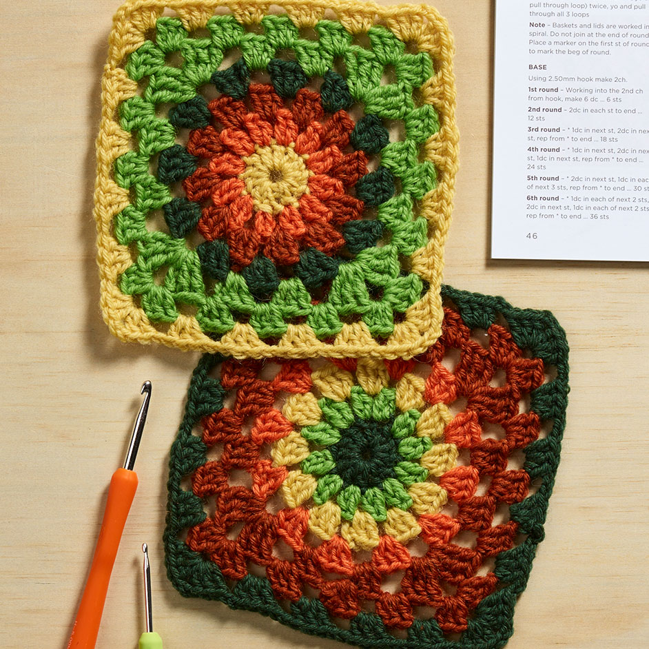 Stitch Club Retro Granny Crochet Top + Tutorial