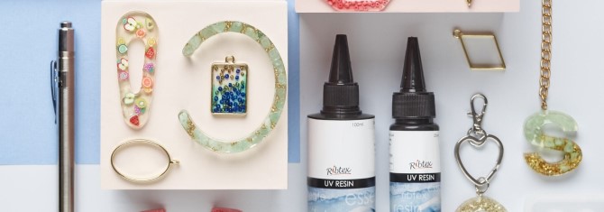 Your Complete Guide To Resin Jewellery Making & Materials