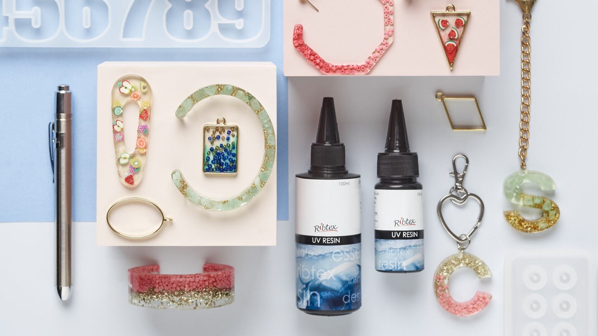 Your Complete Guide To Resin Jewellery Making & Materials