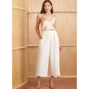 Simplicity S9826 Misses' Pants, Camisole and Cardigan Pattern White
