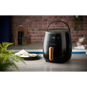 Russell Hobbs Brooklyn Air Fryer Black