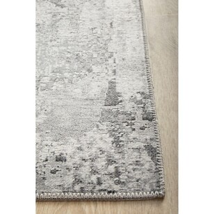 Rug Culture Illusions 156 Runner Silver