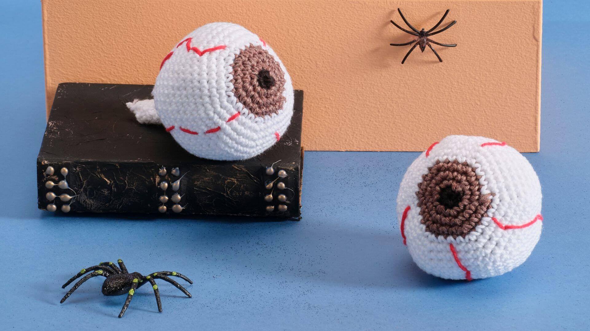 Eerie Halloween Eyeballs